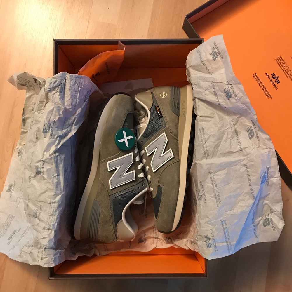 New Balance Alpha Industries x 574 men’s